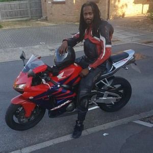 Meet your Posher, Gary glenroy